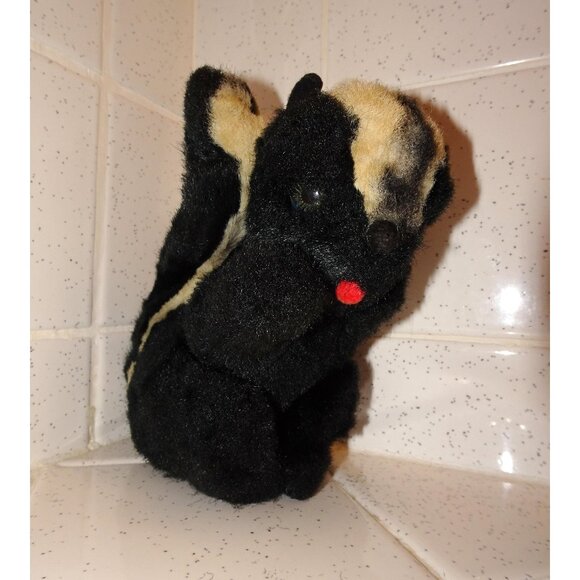 Vintage Douglas Keene Cuddle Toys Skunk Stuffed Animal Pride of America antique - Picture 1 of 15
